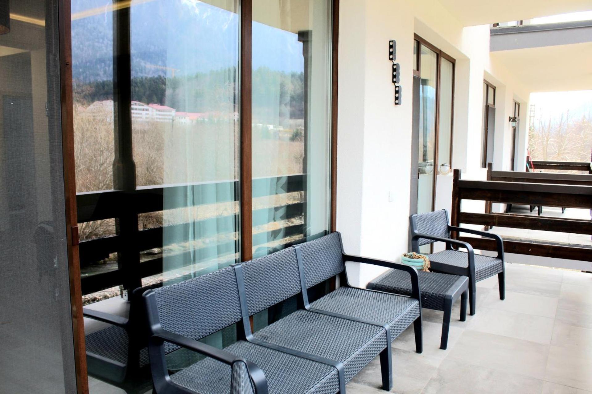Apartmán Cross Caraiman View 1 Buşteni Exteriér fotografie